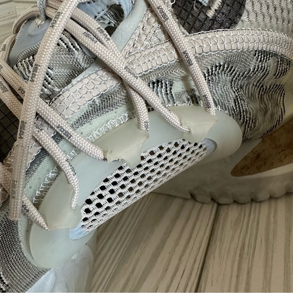 Nike ISPA Flow 2020 'Pure Platinum' sneaker.mens - Picture 7 of 13